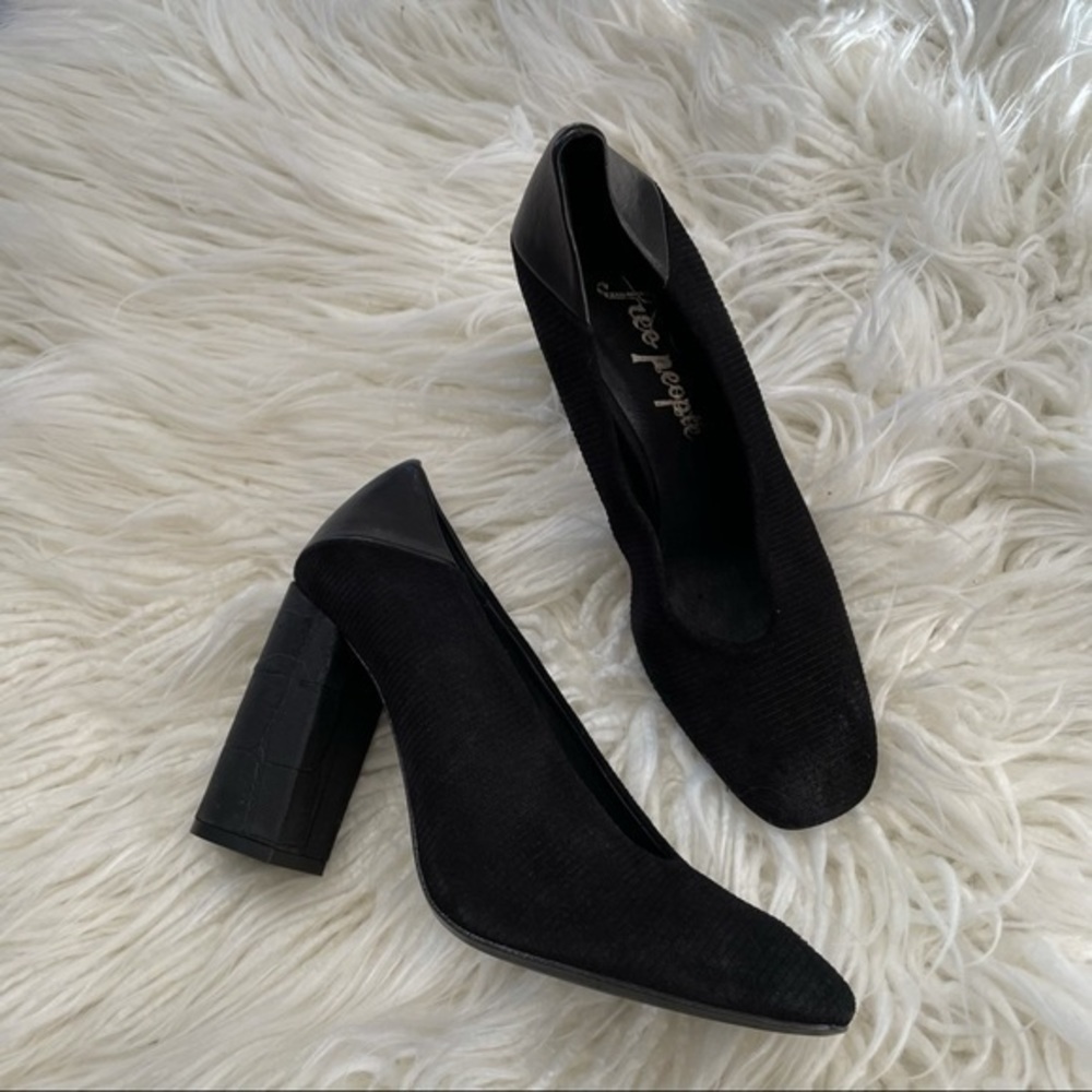 Free people take heart black leather embossed heels 38